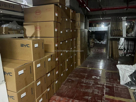 오토 부품 BYD EKEA-8202100A의 왼쪽 후문 조립